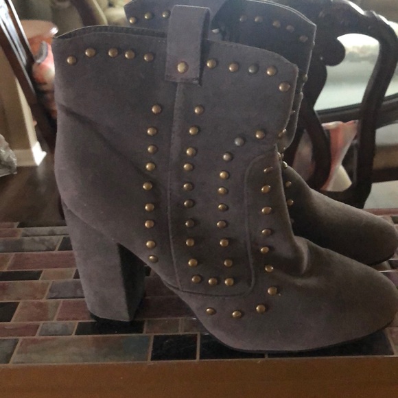 Boots - Picture 2 of 2